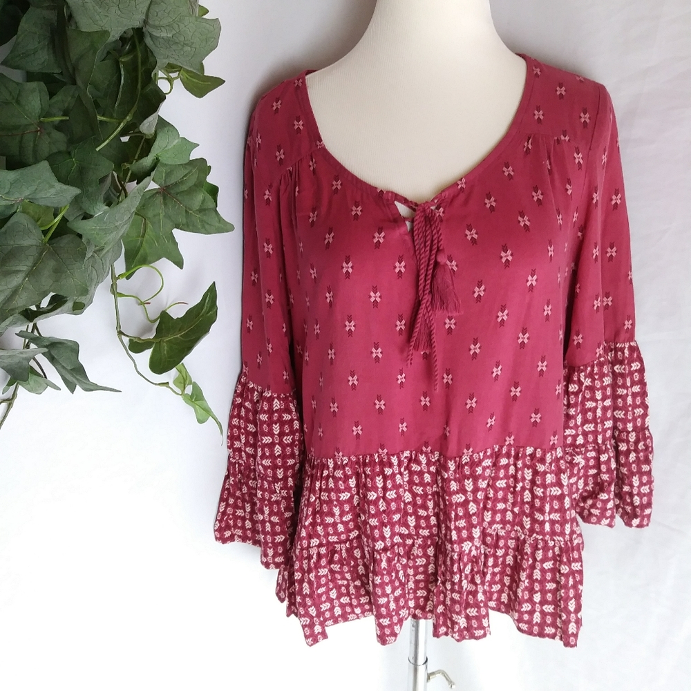 3/25$‎ Mudd bandana boho Bell sleeve top flowy